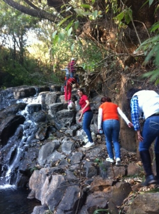 Subiendo la cascada